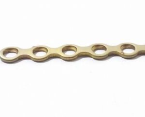 Plaque droite verrouillage 2.0 mm à 6 trous